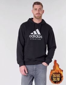 Эффектная модель черного худи Adidas с большим капюшоном