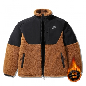 Трендовая Nike коричневая куртка с воротником-стойка