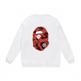 Свитшот бренда Bape белый с темно-красным принтом головы обезьяны