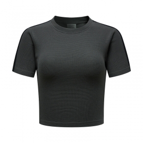 Короткая футболка BE THRIVED серого цвета с чёрными вставками