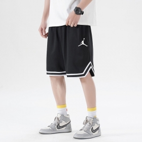 Чёрные спортивные шорты с лого Jordan свободного кроя