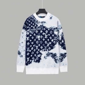 Стильный белый свитер Louis Vuitton с эластичными манжетами