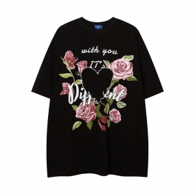 Базовая чёрная футболка с принтом "Розы" от бренда  Let's Rock