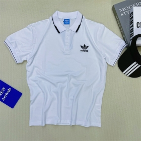 Белое поло с воротником и вышитым логотипом Adidas