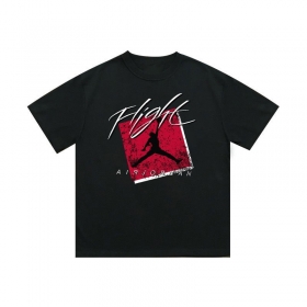 Jordan чёрная футболка с фирменным логотипом на груди