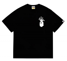С надписью на спине BAPE футболка черная с коротким рукавом