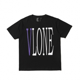 Классическая чёрная футболка с бело-фиолетовым лого VLONE