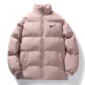Розовая дутая куртка Nike Swoosh