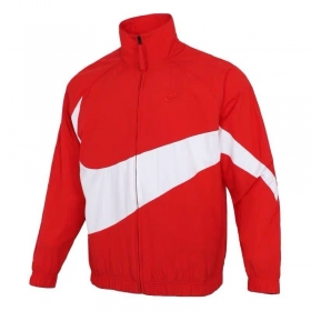 Красная от бренда Nike ветровка без капюшона с прорезанными карманами