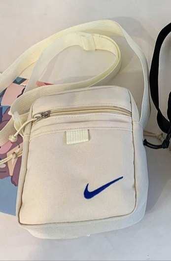 Универсальная сумка-барсетка Nike молочная с широким ремешком