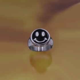 Серебряное кольцо с чёрной эмалью - Smile размер - 18 мм