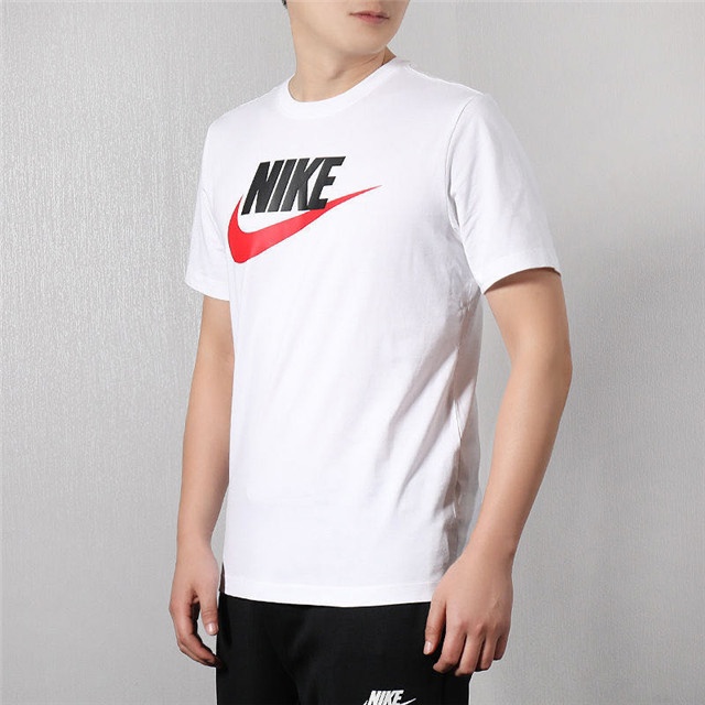 Классического фасона белая с лого Nike хлопковая футболка