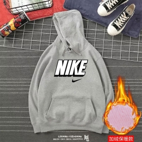 Серый утепленный худи Nike Swoosh с лого на груди