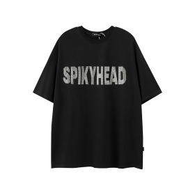 AW SPIKY HEAD с надписью из страз футболка черного цвета