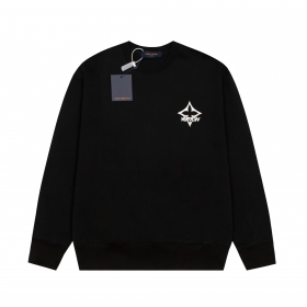 Повседневный Louis Vuitton черного цвета свитшот с лого